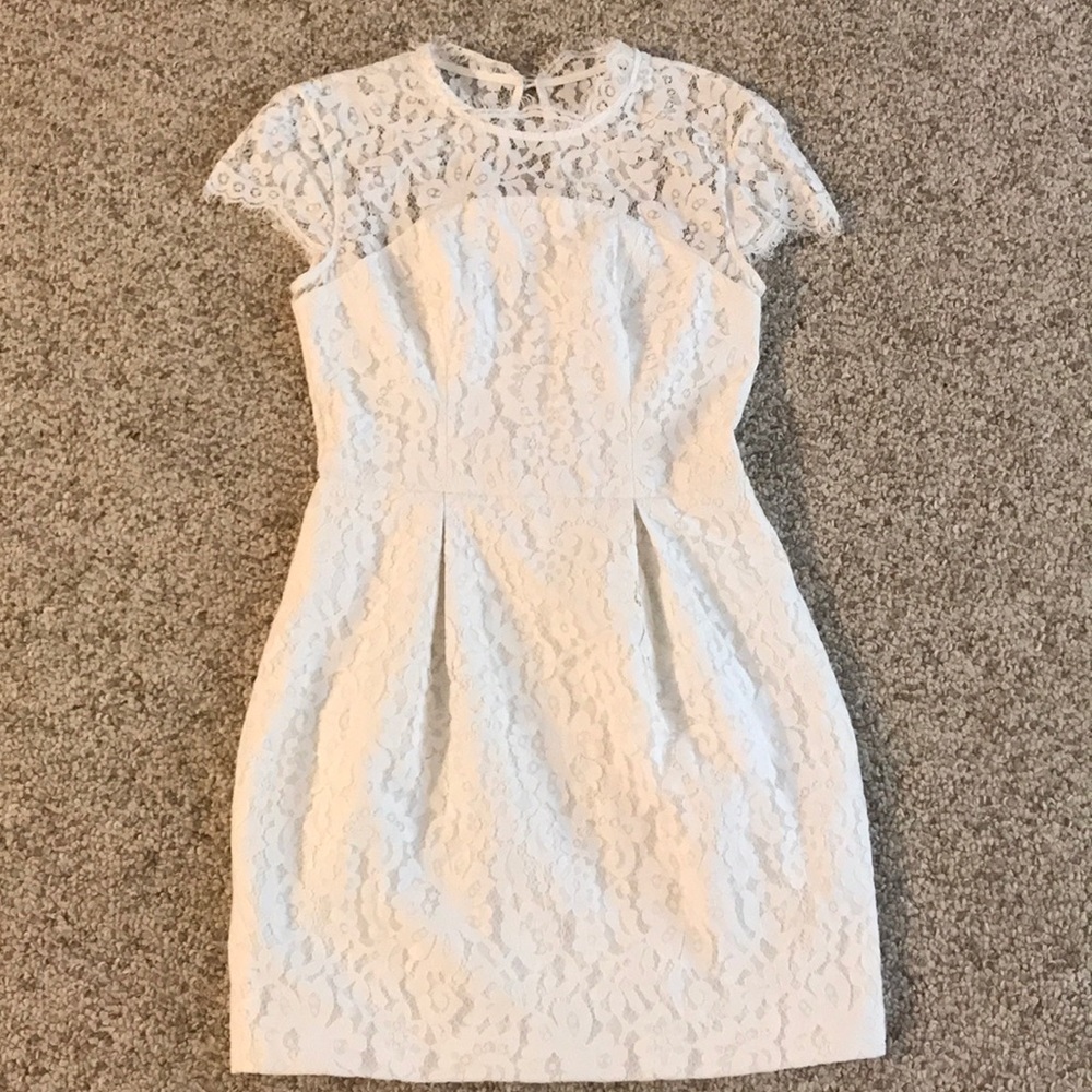 White lace Keepsake dress